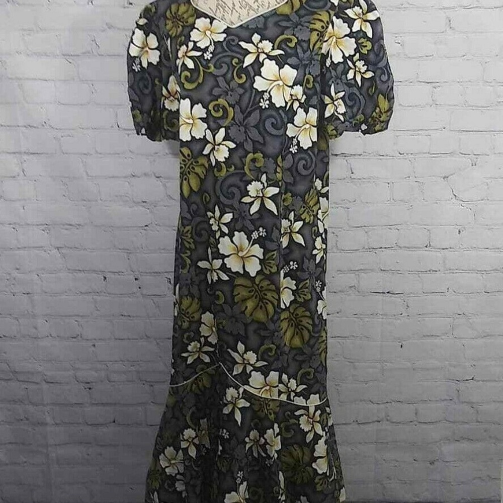 Hilo Hattie Maxi MuuMuu Hawaiian Dress Sz 14 - Picture 1 of 7